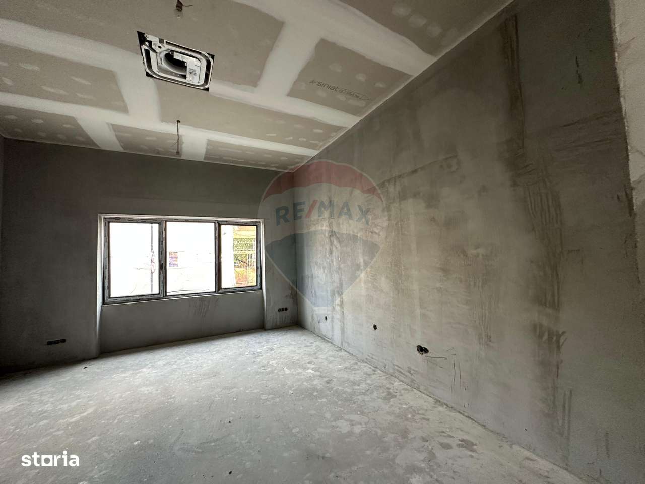 ZONA CENTRUL VECHI - apartament cu pivnita - Imagine principală: 4/9