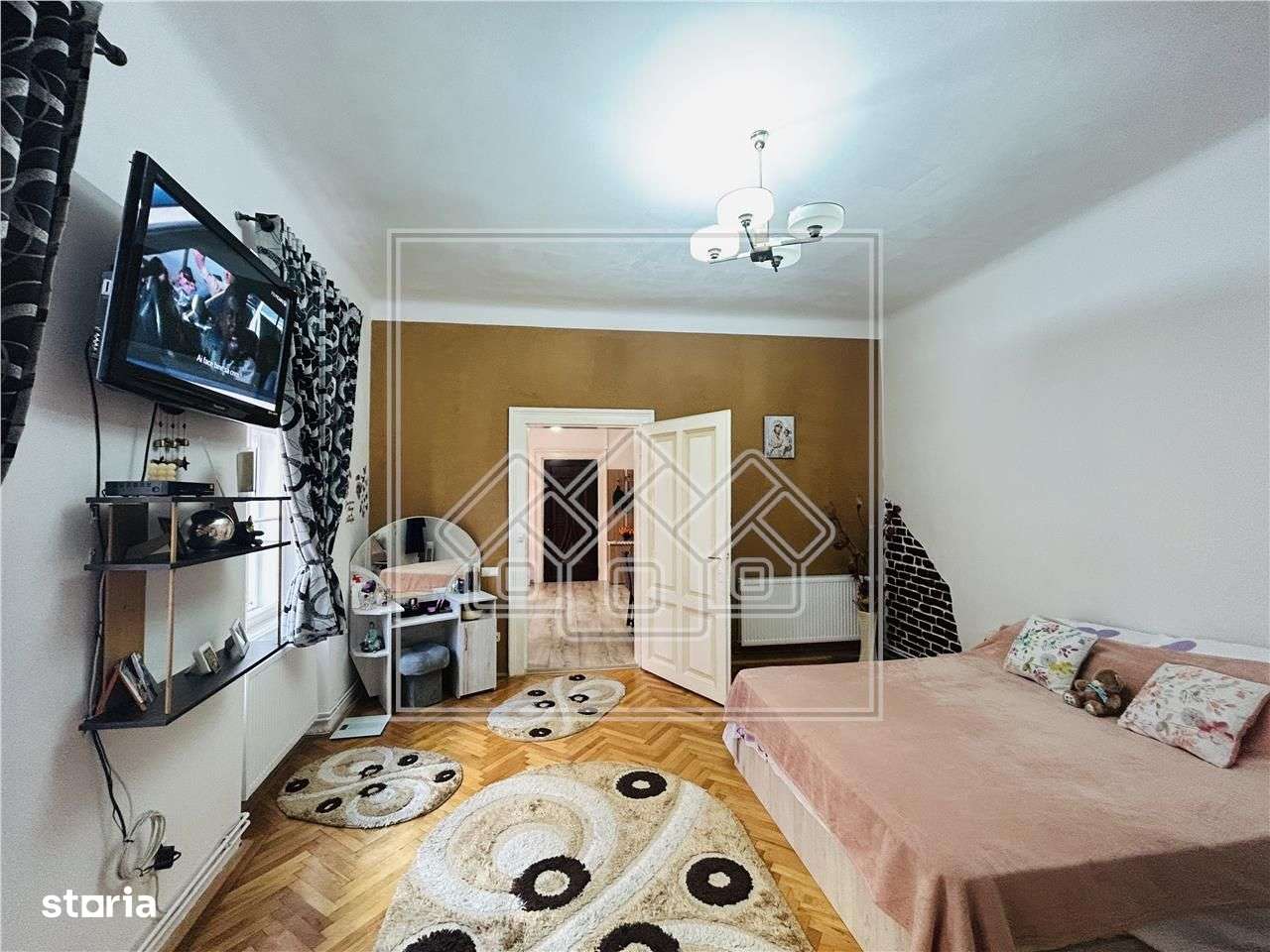 Apartament renovata, 57 mp utili, Zona Ultracentrala - Imagine principală: 4/11