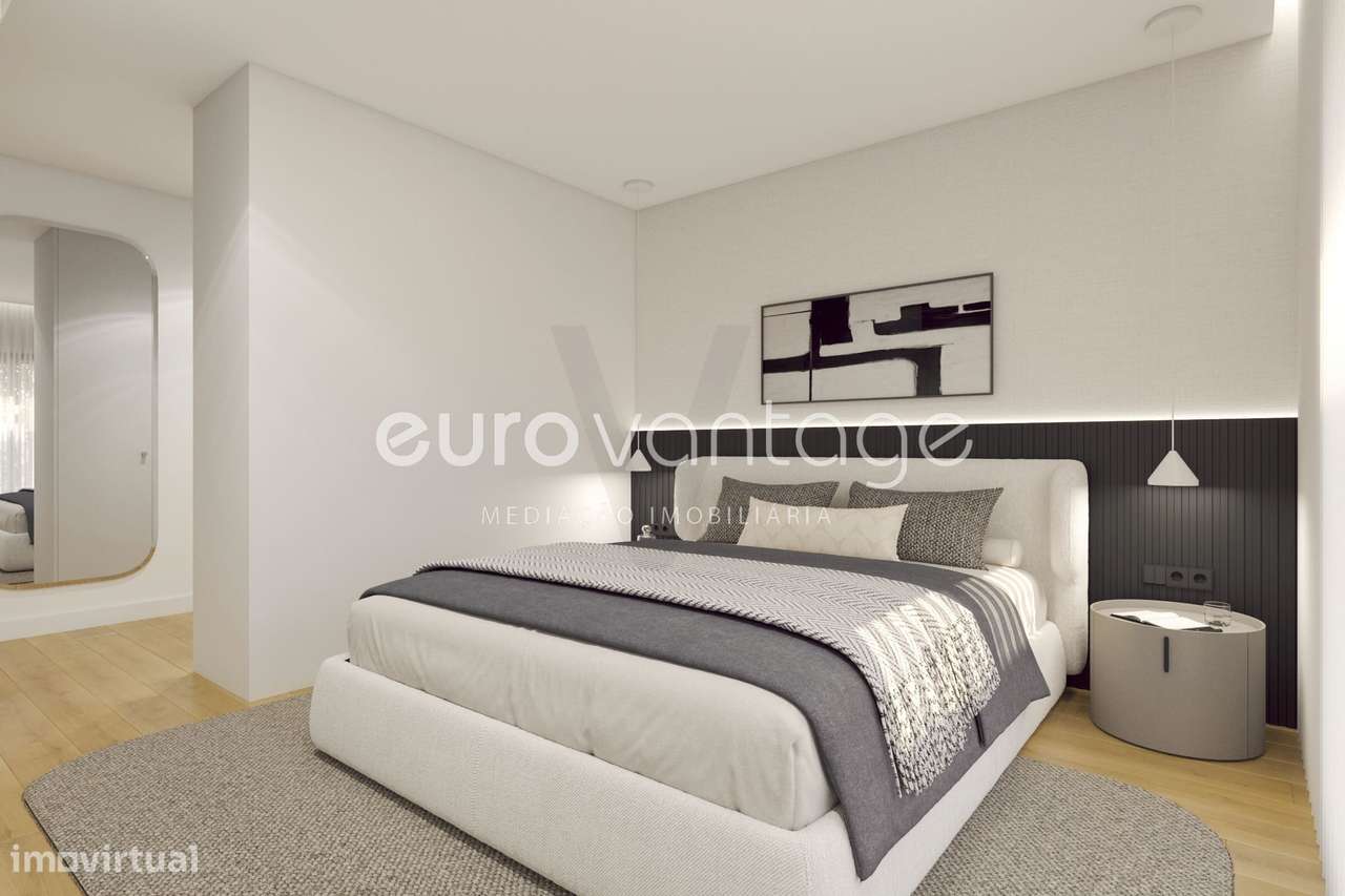 T1+2 no Último Piso com Terraço em Parceiros, Leiria-10