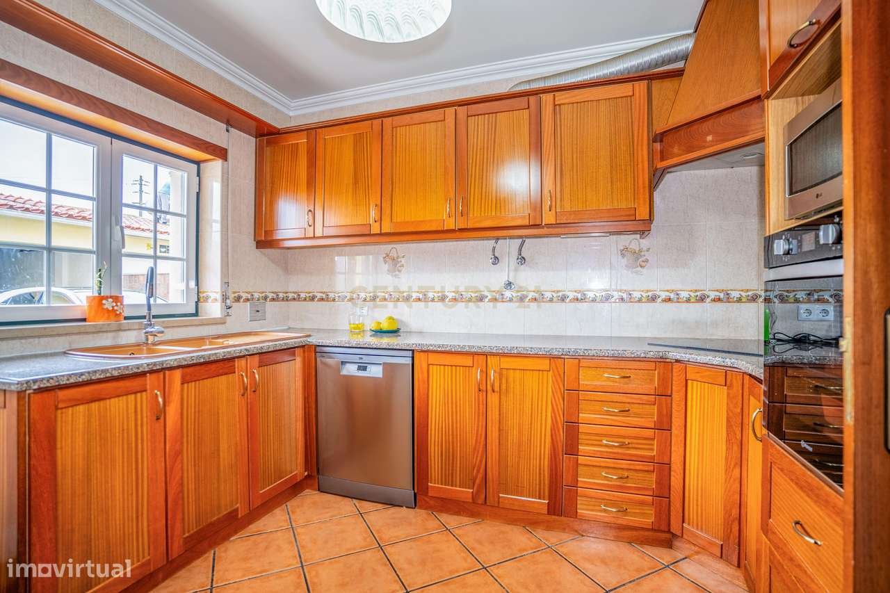 Moradia T4 | Olho Marinho | Óbidos-7