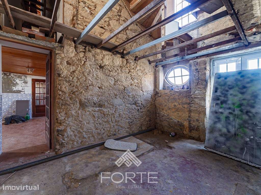 Moradia e Terreno para Venda em Oliveira de Azemeis-28