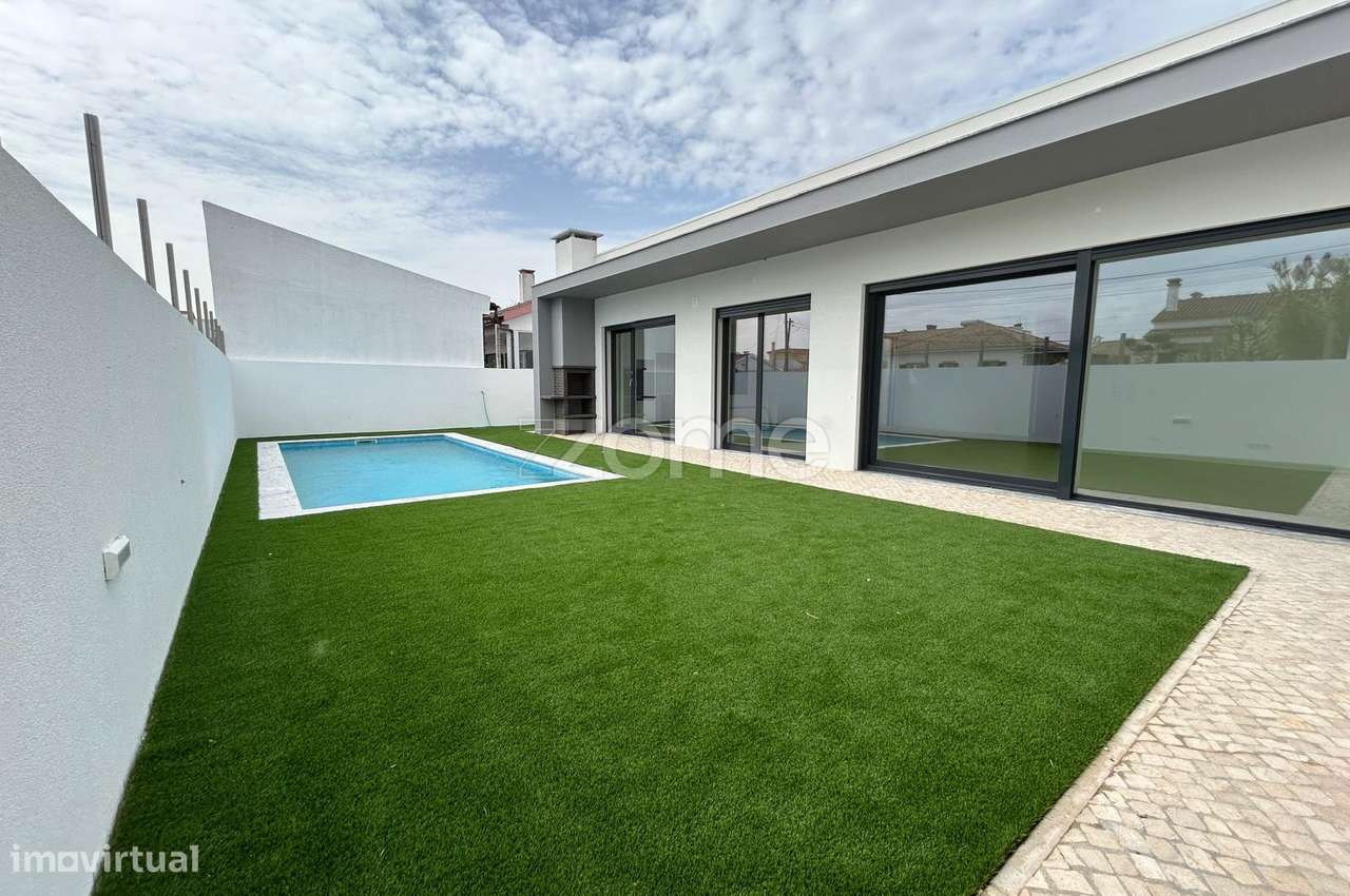 Moradia T4 Térrea em lote de 527m2 - Azeitão-35