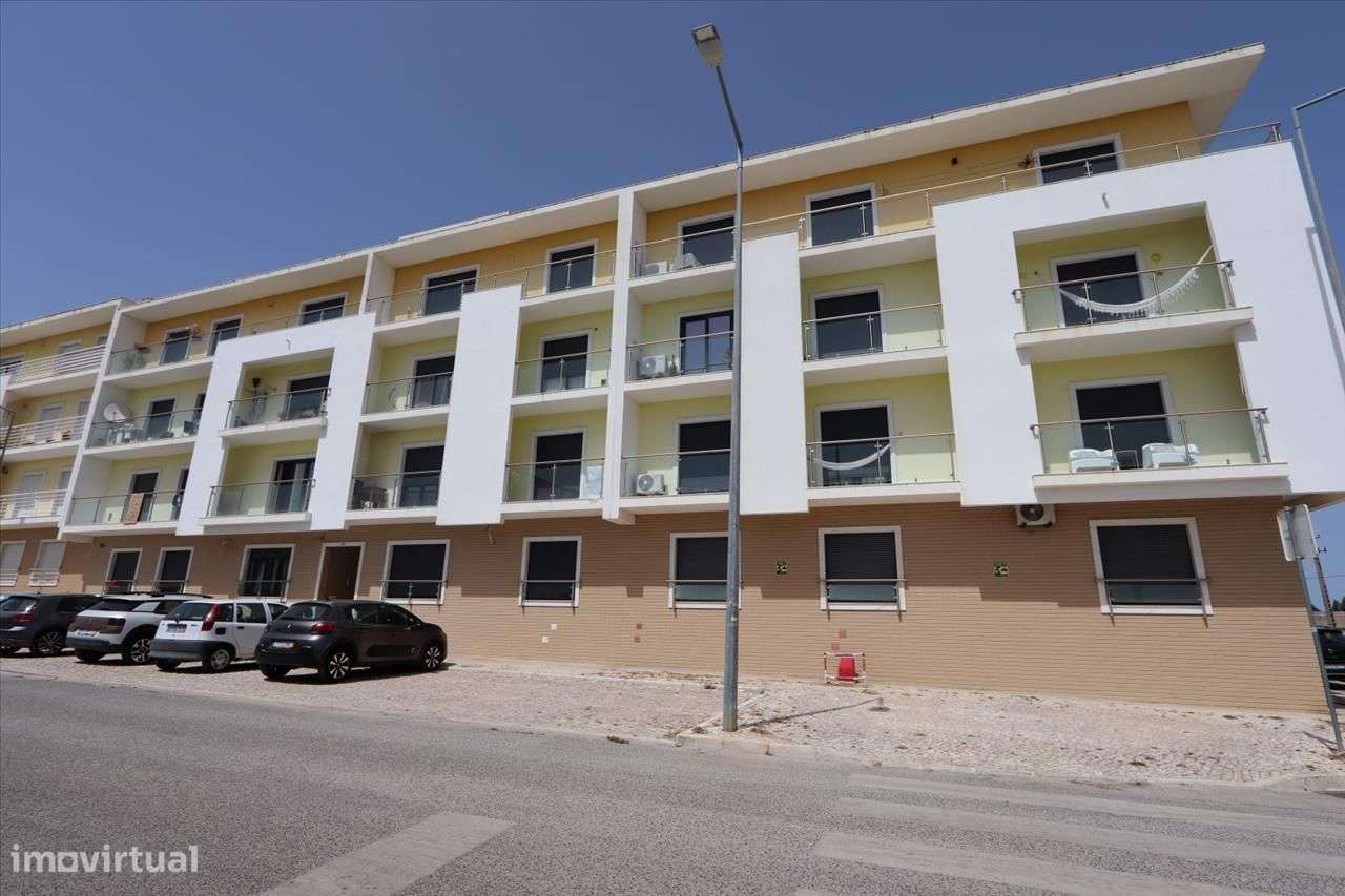 Apartamento familiar T4 no Pinhal Novo - Grande imagem: 2/6