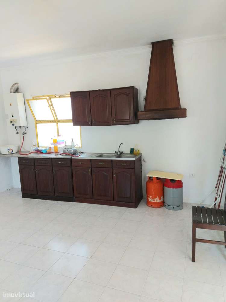 Moradia T3 + T1 + Terreno Urbanizável (Horta) - Vidigueira-24