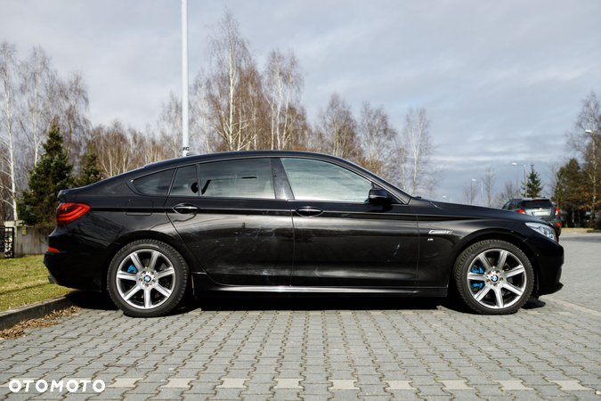 BMW 5GT 550i xDrive Gran Turismo - 16