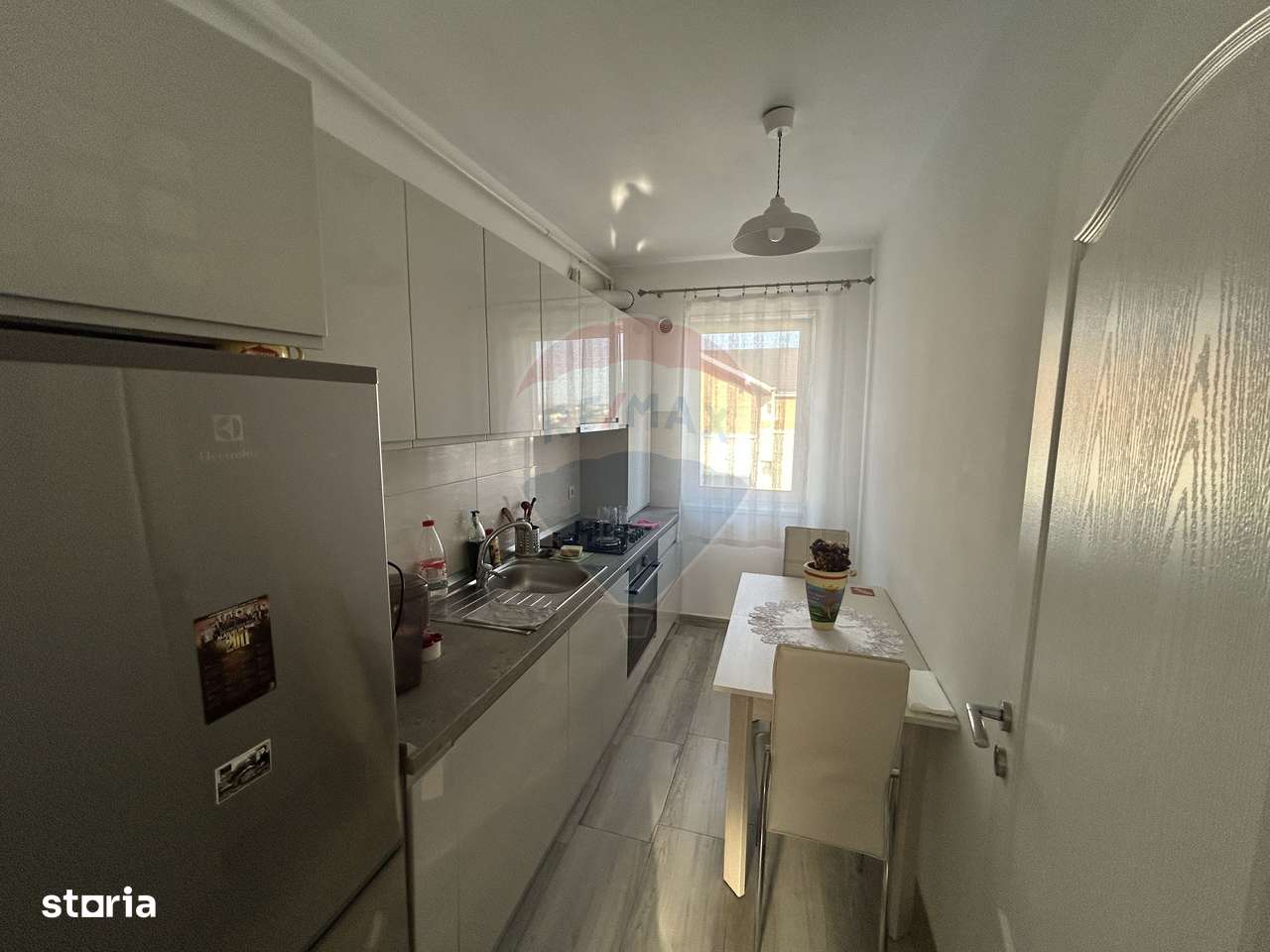 Apartament cu 2 camere, parcare de închiriat în zona Independentei - Imagine principală: 2/11