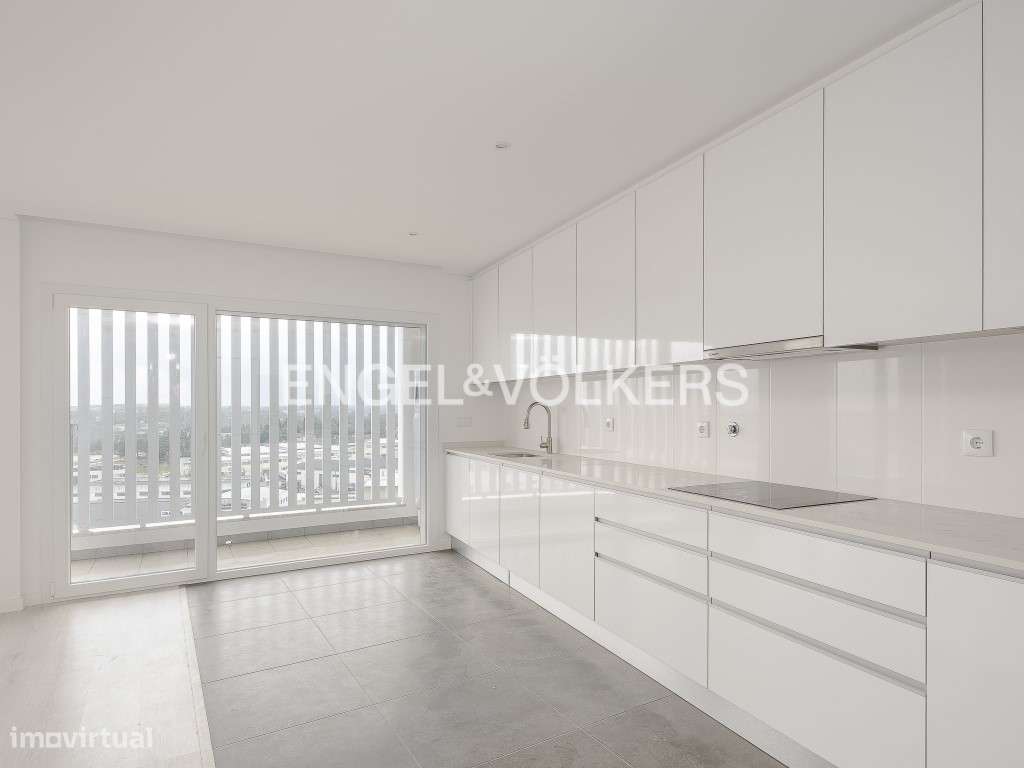 Apartamento T2 com Terraço em Santa Marta do Pinhal, Corroios - Grande imagem: 4/12