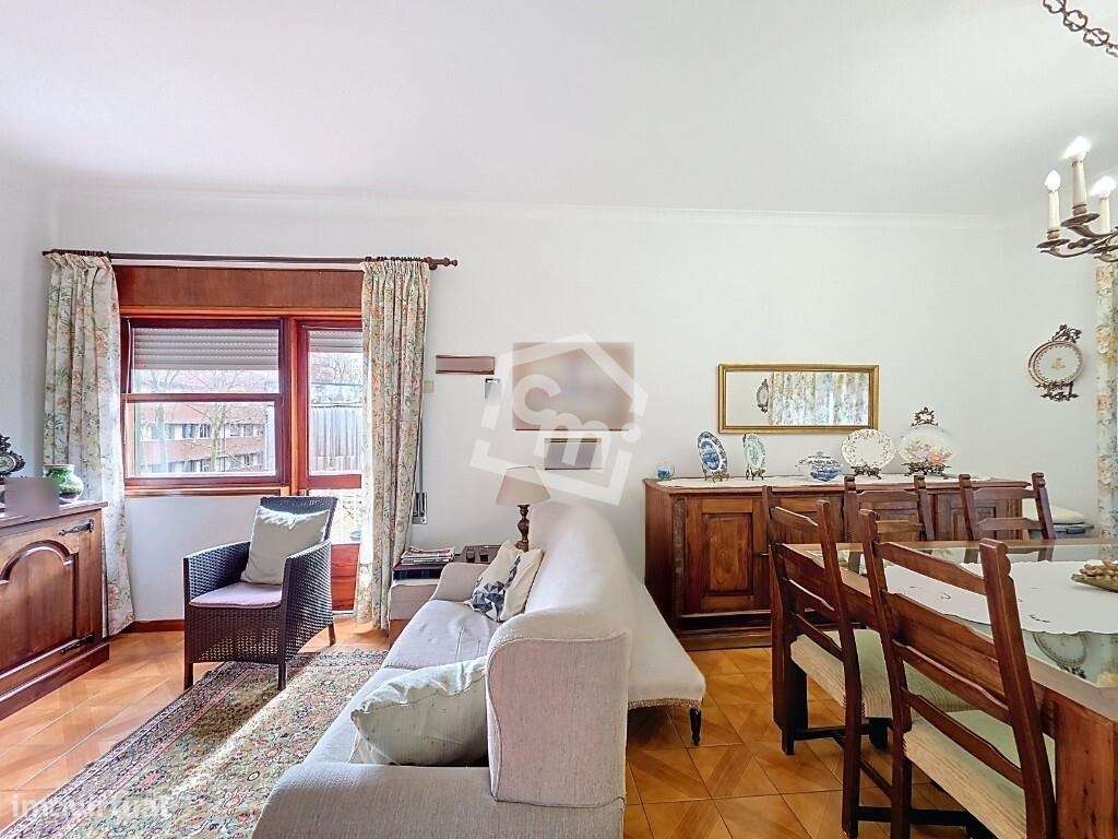 T4 com Garagem Box | 3 Frentes | 4 Varandas | Matosinhos Sul-6