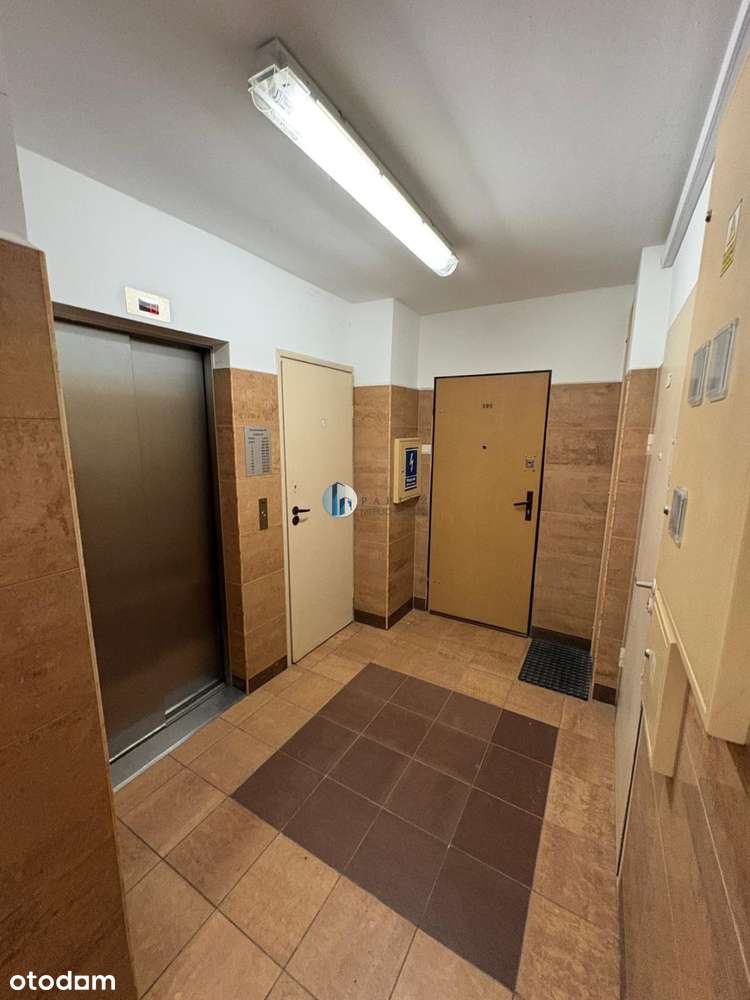 3 rozkładowe pokoje z osobną widną kuchnią-12