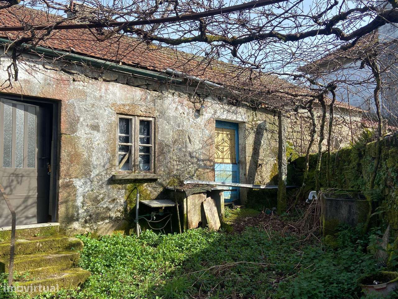 Quintinha com moradia em pedra para restauro com 2.000m2 de terreno. - Grande imagem: 5/19