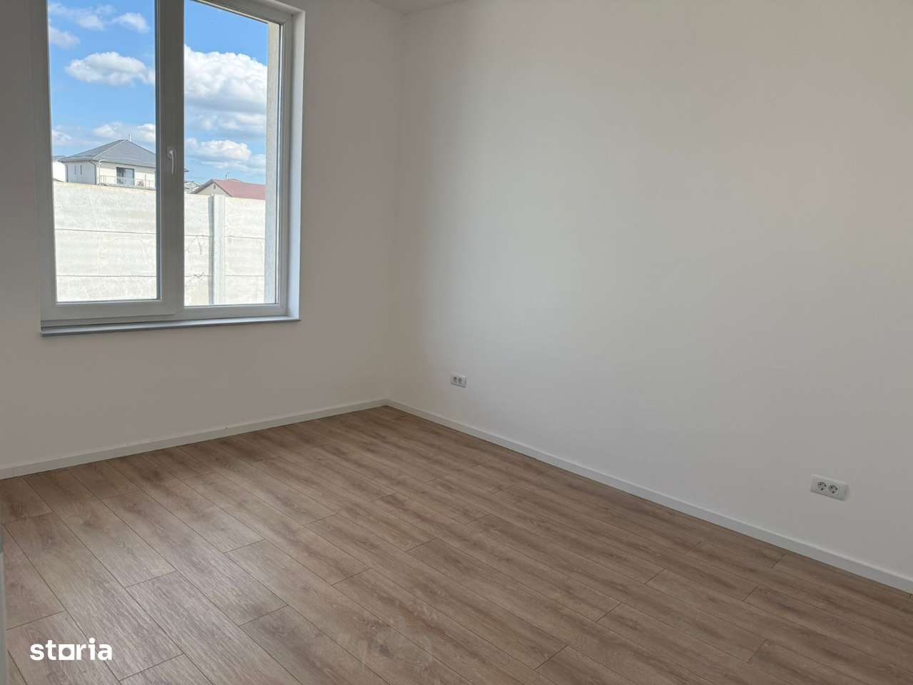 BERCENI-MACULUI VILA INDIVIDUALA 160000 EURO CU TVA INCLUS-3