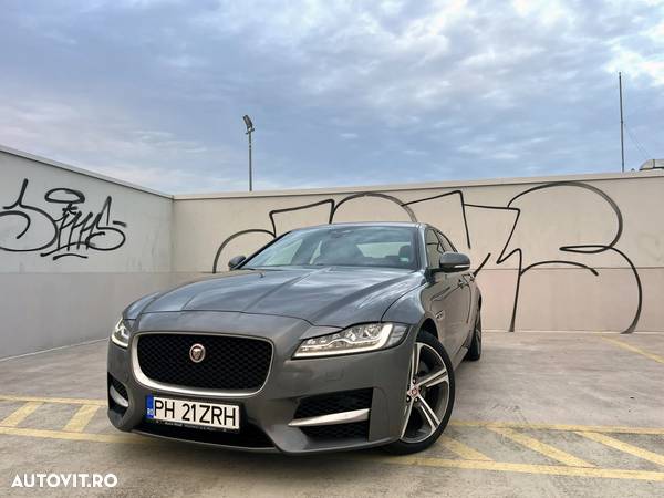 Jaguar XF 20d RWD R-Sport - 1