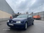 Volkswagen Golf - 1