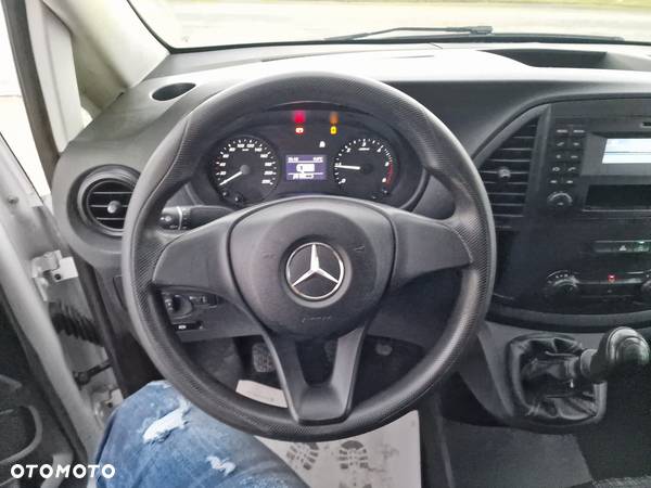 Mercedes-Benz Vito - 14