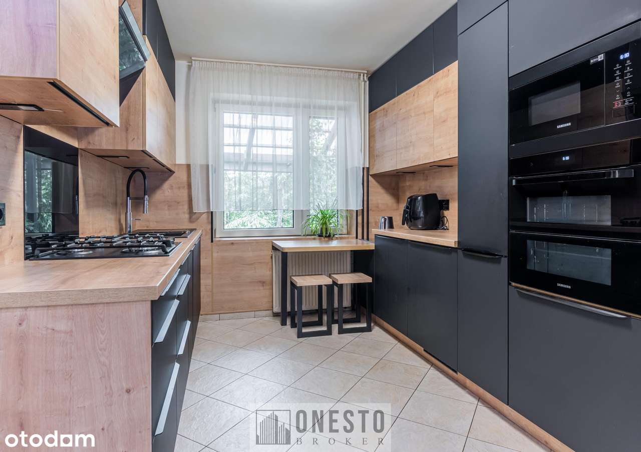 Dom 5 sypialni 2 łazienki kominek +  sala kinowa! blisko Centrum-3