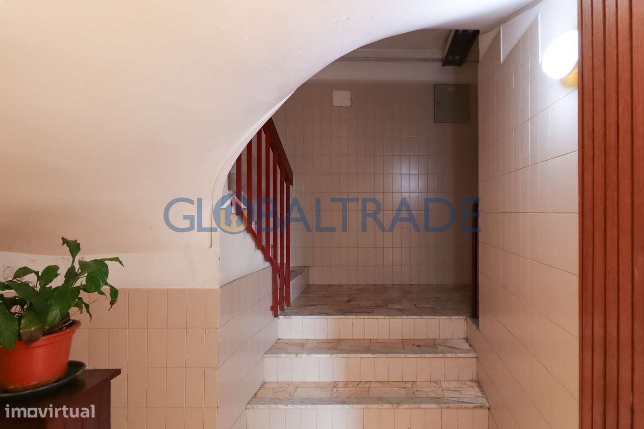 Apartamento T2 Renovado & Equipado em Rio Tinto-29