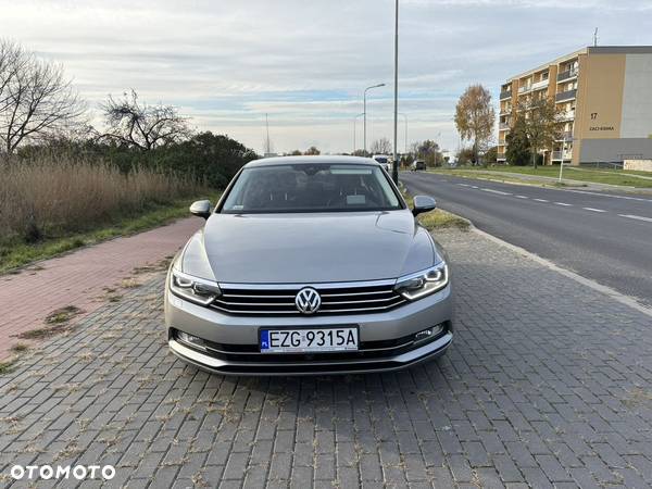 Volkswagen Passat 1.8 TSI BMT Highline DSG - 2