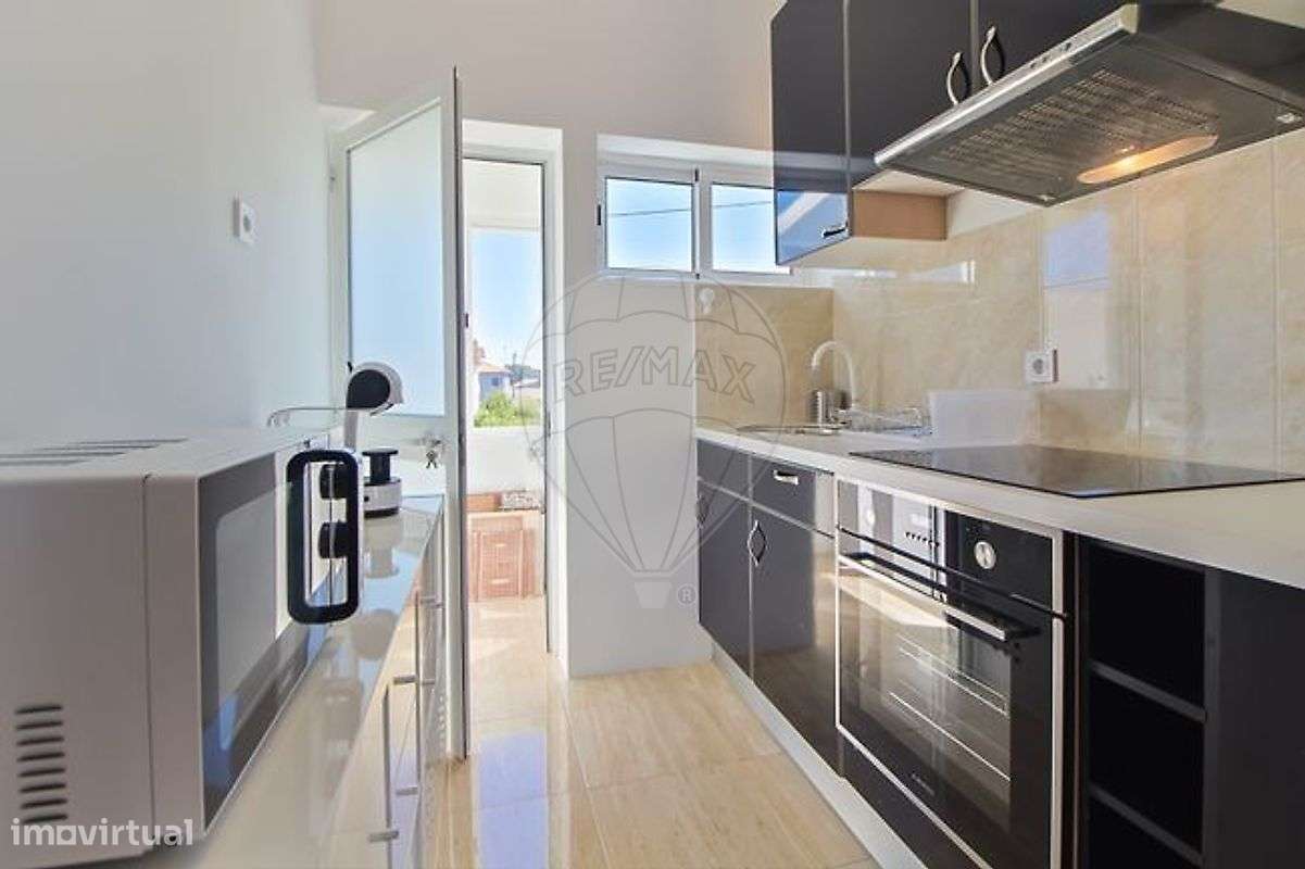 Moradia T2 para arrendamento - Grande imagem: 5/9