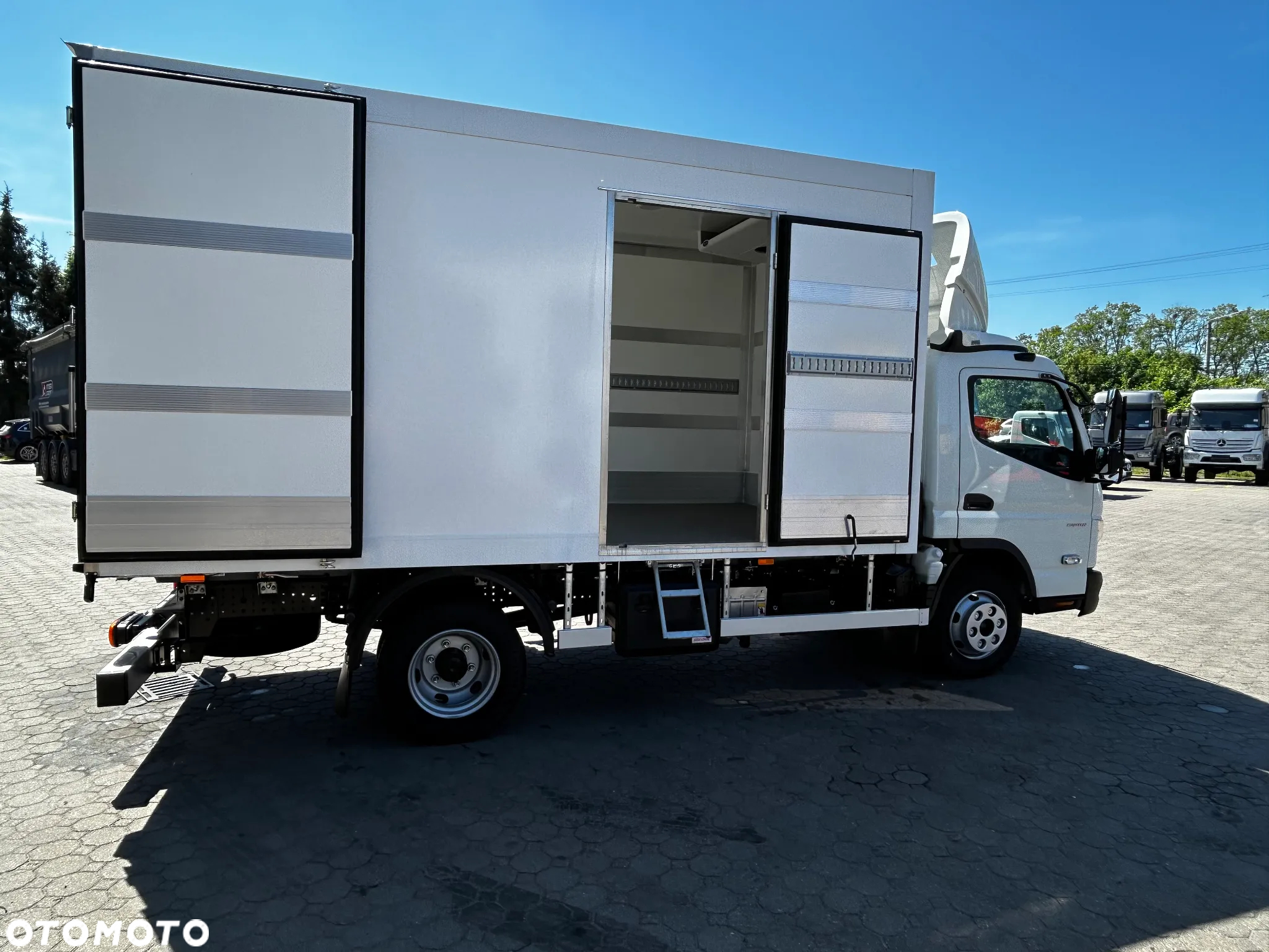 FUSO CANTER 9C18 AMT - 21