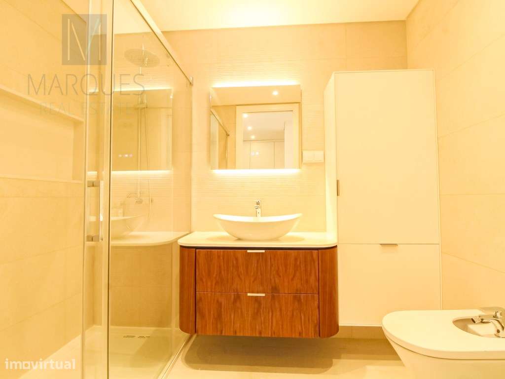 Apartamento T3 com Parqueamento e Arrecadação na Quinta do Desembar...-26