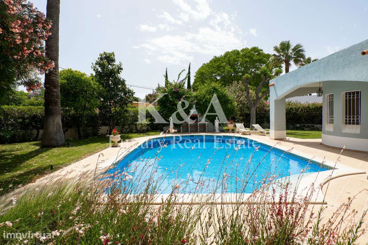 Moradia V4 no coração do Triangulo Dourado, Algarve. - Grande imagem: 4/28