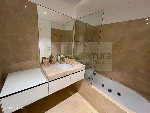 Apartamento T3 | Foz do Douro | varandas 45m2 | Garagem Box 40m2-16