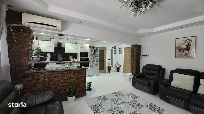 Apartament, 79 m², -2