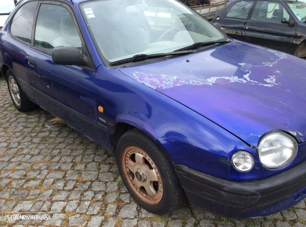 Toyota Corolla E11 2.0D ás peças - 2