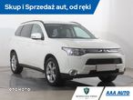 Mitsubishi Outlander - 2