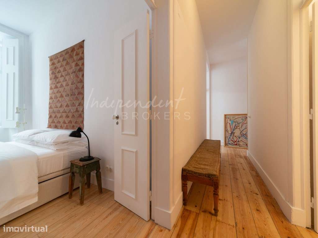 APARTAMENTO T2 COM MUITO CHARME-21