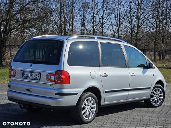 Volkswagen Sharan 1.8T Comfortline Tiptr - 10