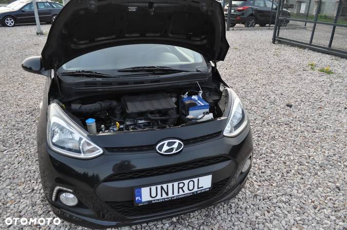 Hyundai i10 1.0 Premium - 23