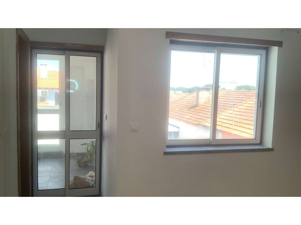 T3 Duplex com Garagem box, Terraços, Suite - Seminovo-31