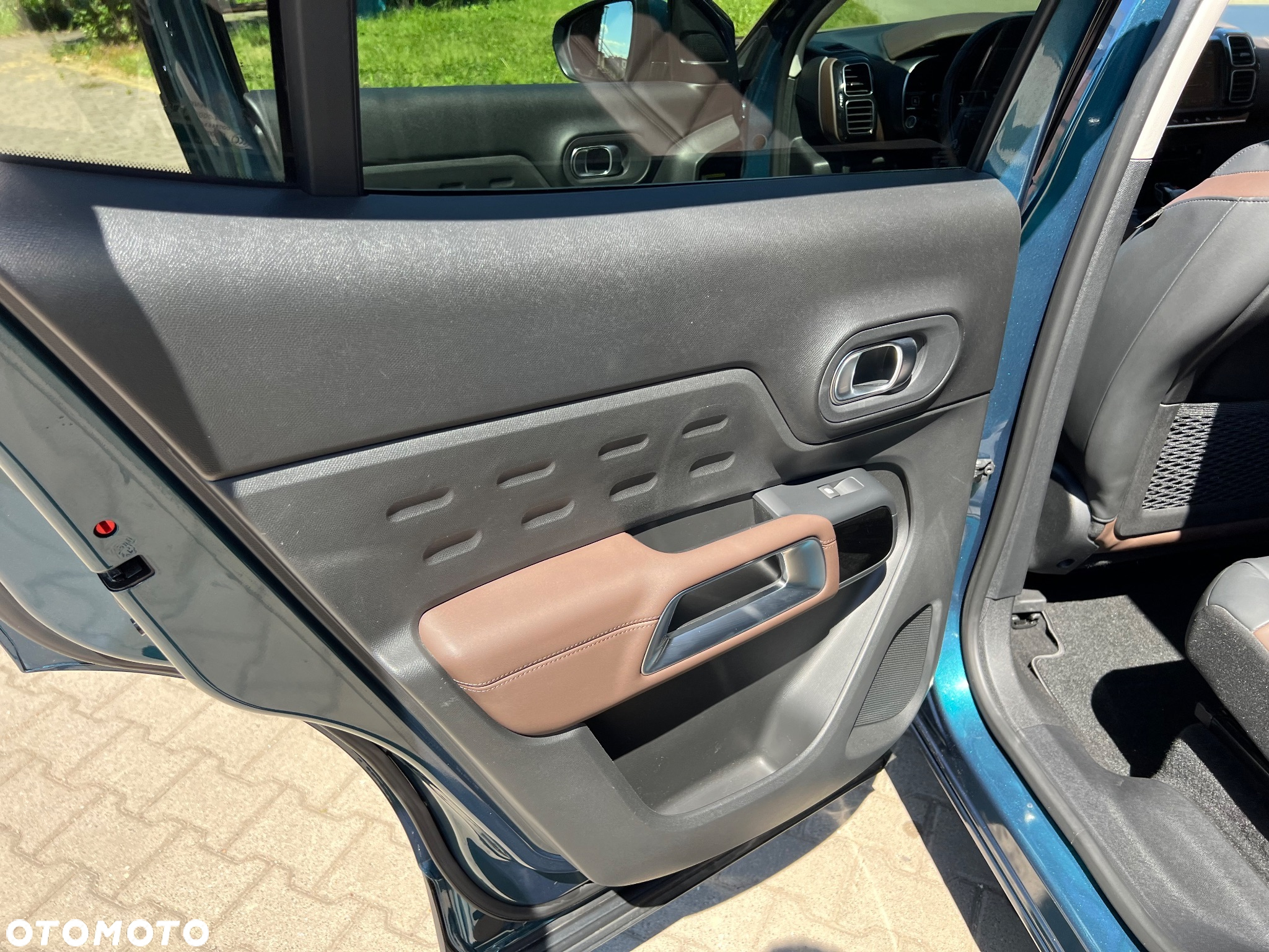 Citroën C5 Aircross 1.6 PureTech Shine EAT8 - 26