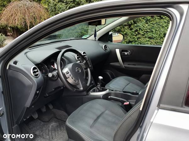 Nissan Qashqai 2.0 dCi Tekna Premium - 5