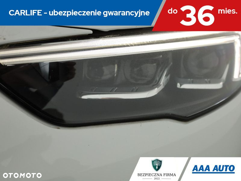 Opel Insignia - 18