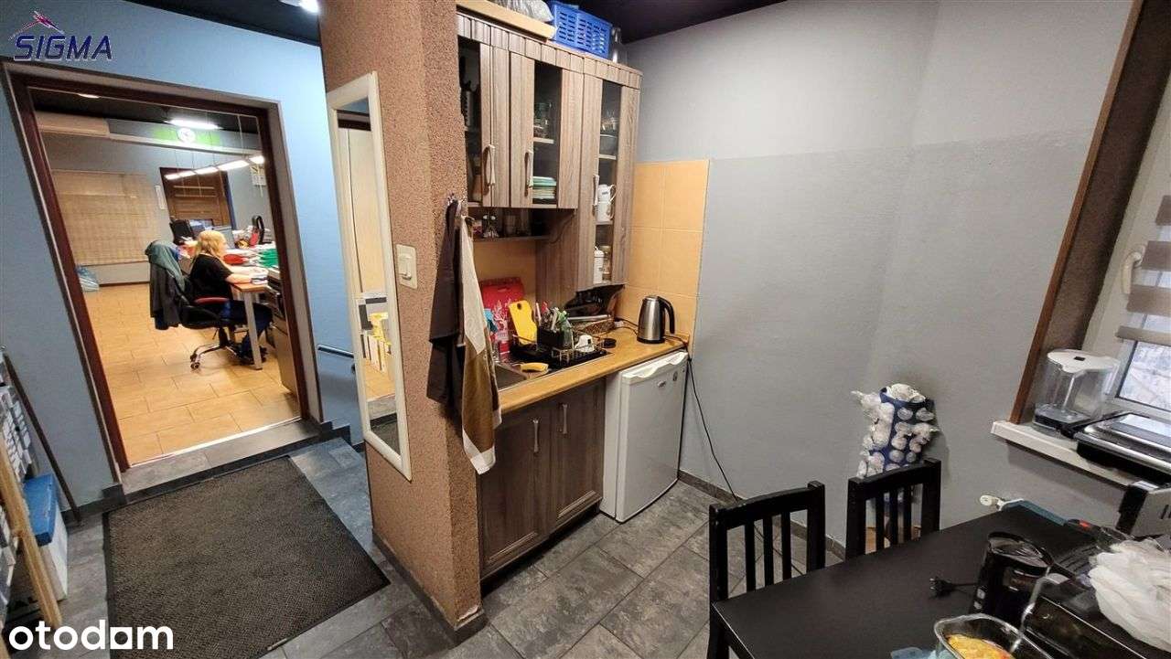 Mała kamieniczka w centrum-4