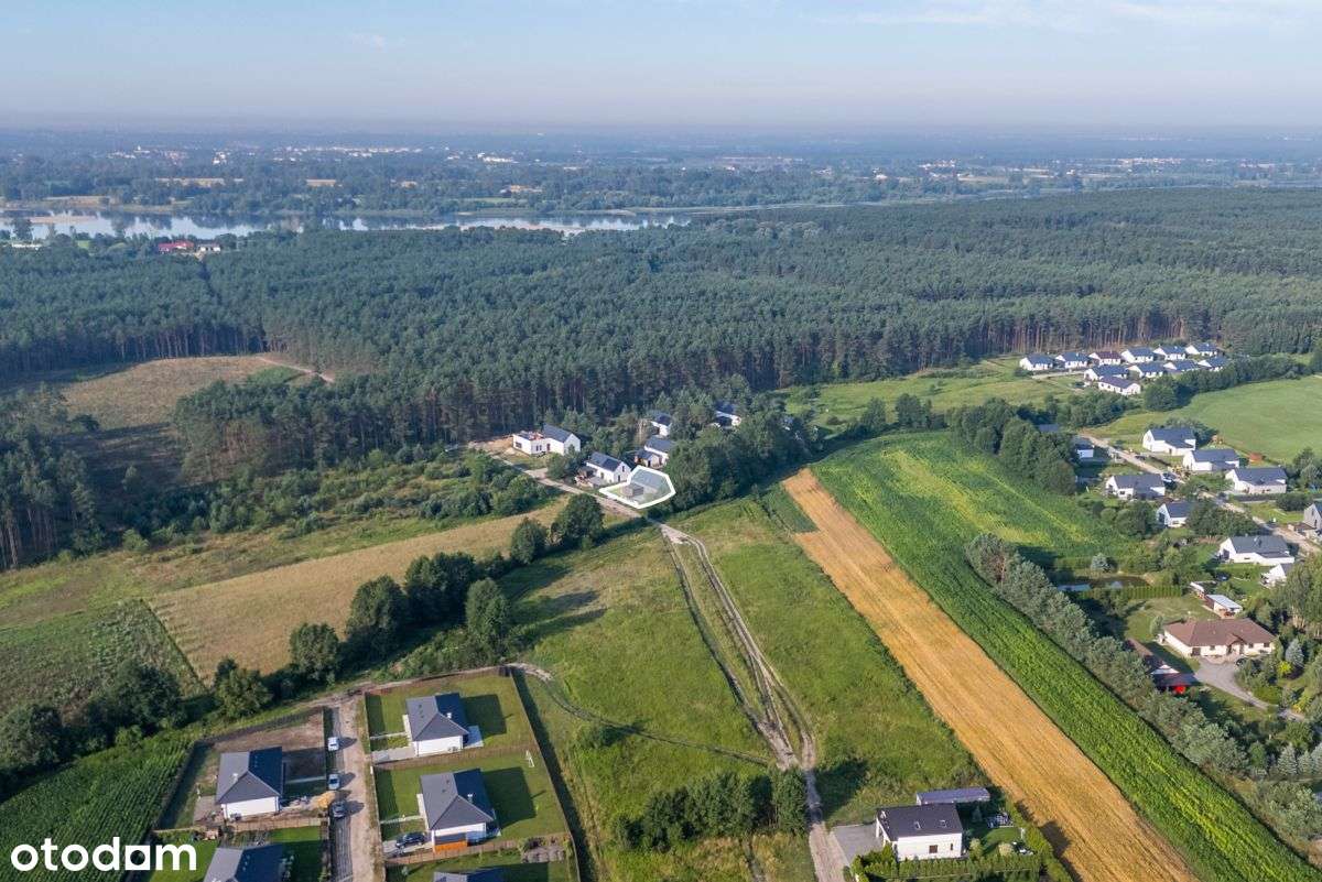 Nowoczesny dom z antresolą w otoczeniu lasu-19