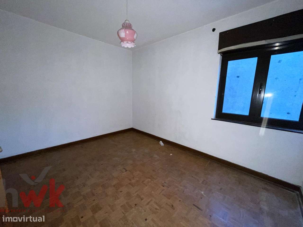 Apartamento T3+1 no Centro de Seia-8