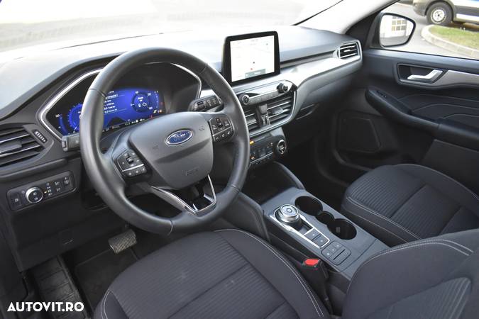 Ford Kuga - 18