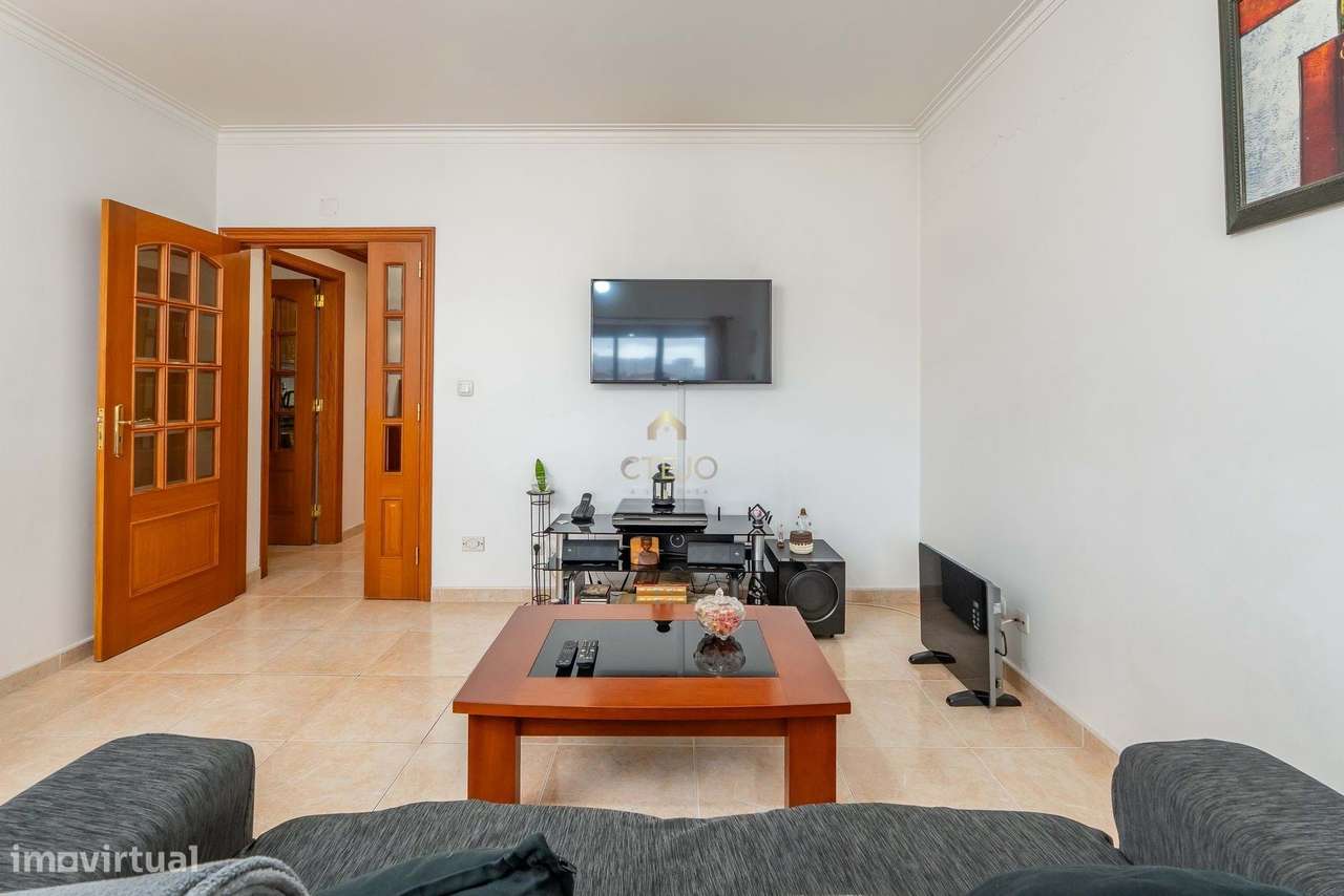 Apartamento T3 com Vista Rio em Póvoa de Santa Iria - Grande imagem: 5/29