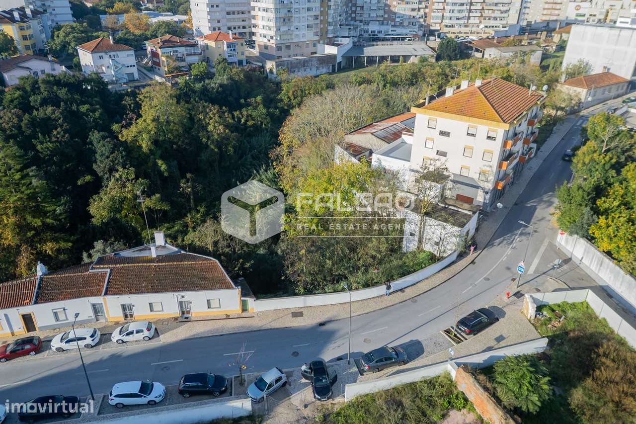 Terreno Para Construção  Venda em Santarém (Marvila), Santa Iria da Ri - Grande imagem: 4/38