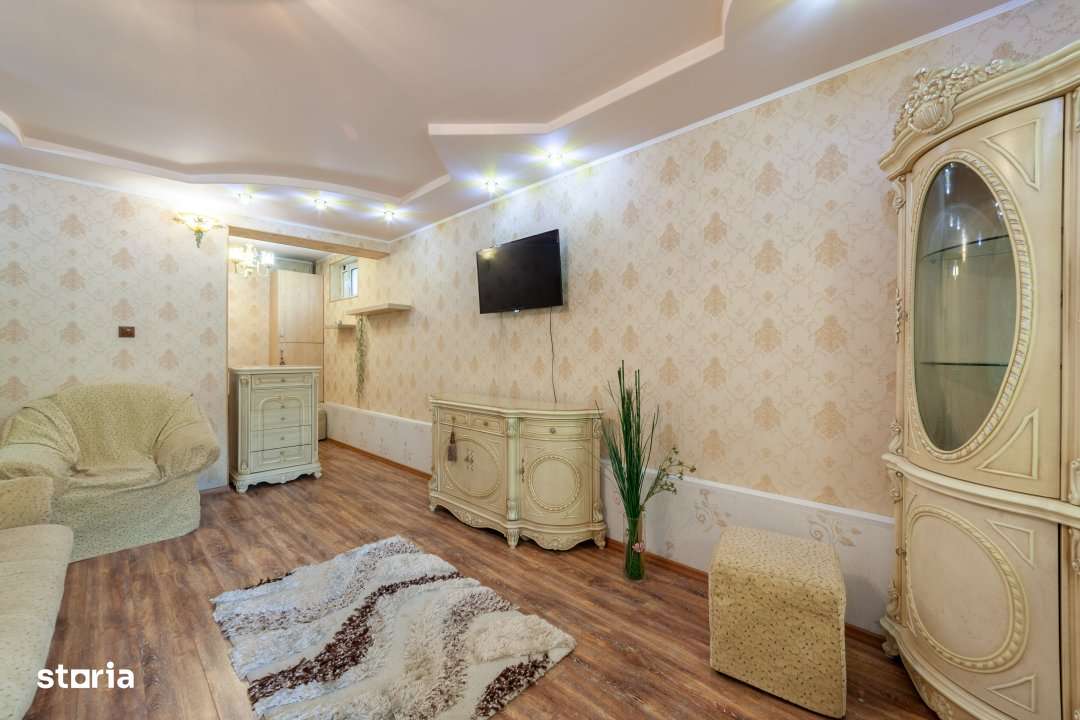 Casa individuala pentru afacere sau locuinta in Pitesti-zona Gavana! - Imagine principală: 3/19