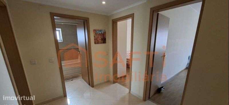 Excelente Apartamento T3 Mobilado - Grande imagem: 4/12