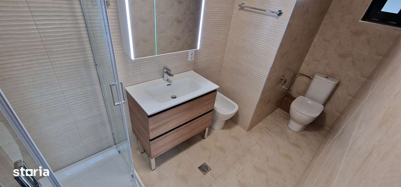 Casa / Vila - D+P+E - 320 mp , 800 mp teren - Bucium-9