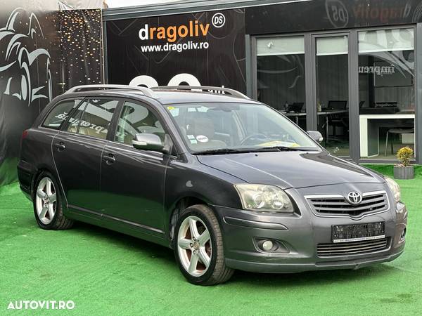 Toyota Avensis 2.2 D-4D Station Wagon Business - 4