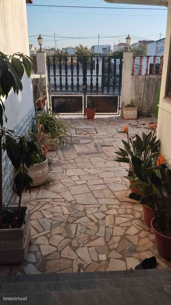 Moradia T5 na Quinta do Conde-23