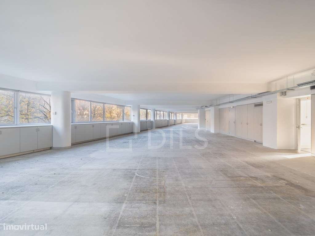 Escritório para arrendamento - Praça da Galiza, no Porto - Grande imagem: 4/16