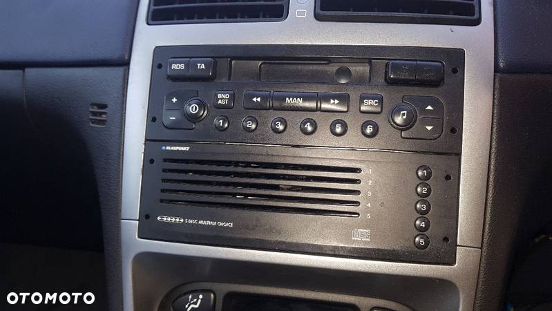 PEUGEOT 307 RADIO ZMIENIARKA CD - 1