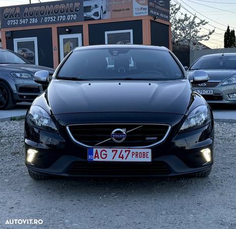 Volvo V40 D2 R-Design - 2